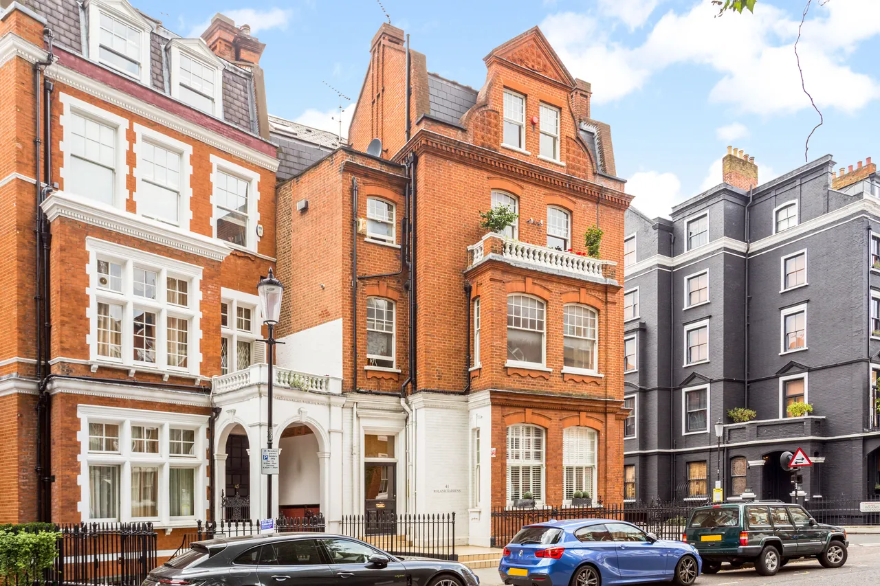 Roland Gardens, South Kensington, SW7, photo 3