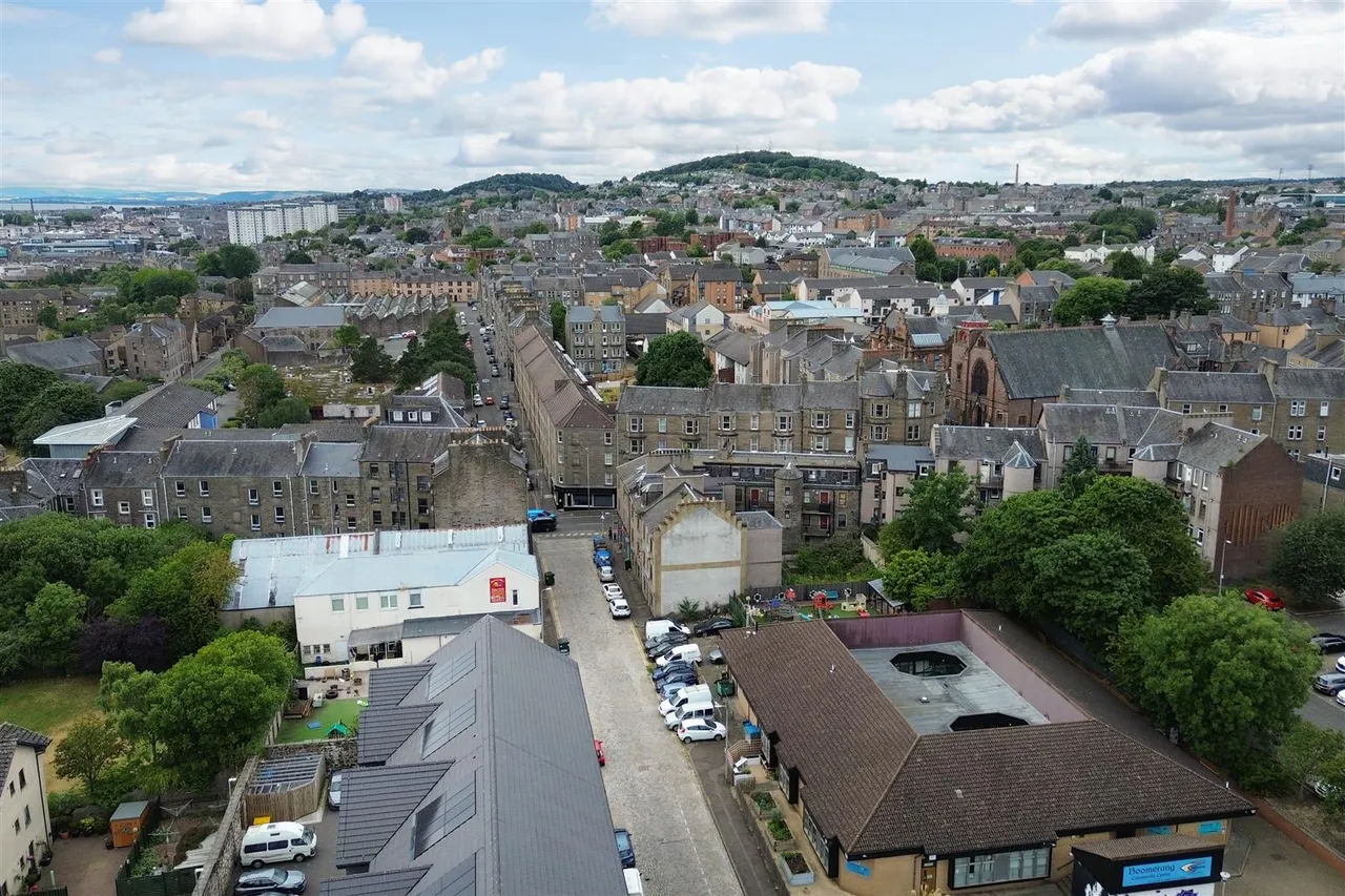 Arbroath Road, Dundee, photo 22