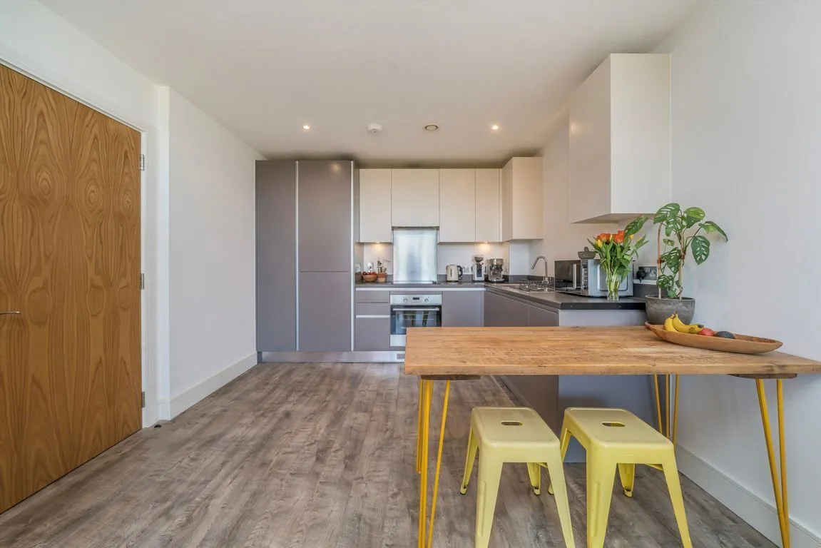 Churchfield Road, W3, photo 4