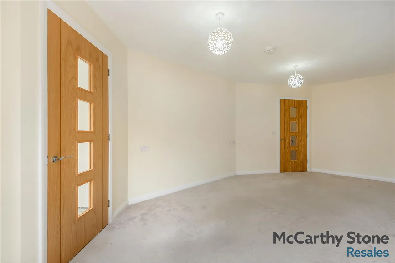 Kingsway, Stafford, ST16, photo 3