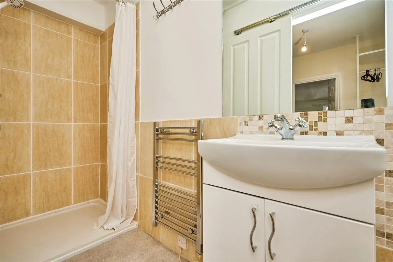 Lind Street, Ryde, PO33, photo 9