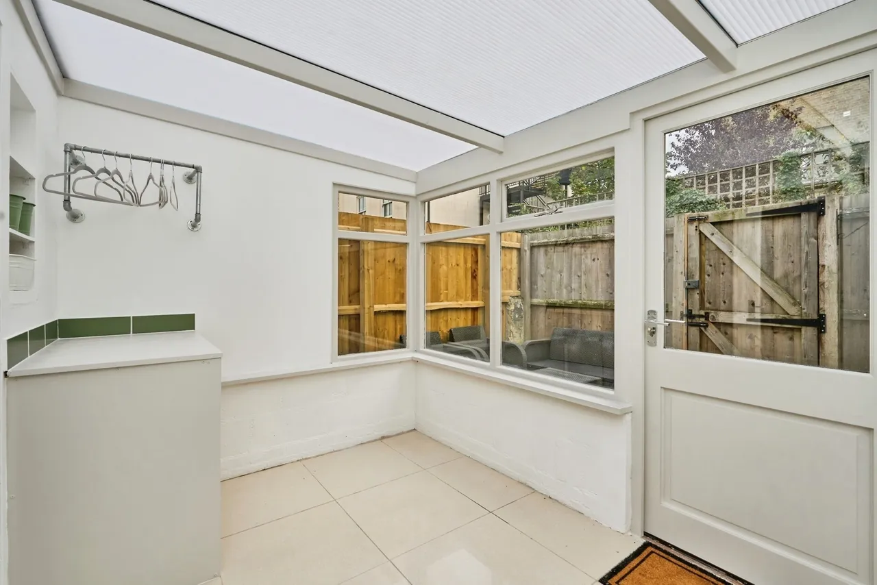 Lind Street, Ryde, PO33, photo 44