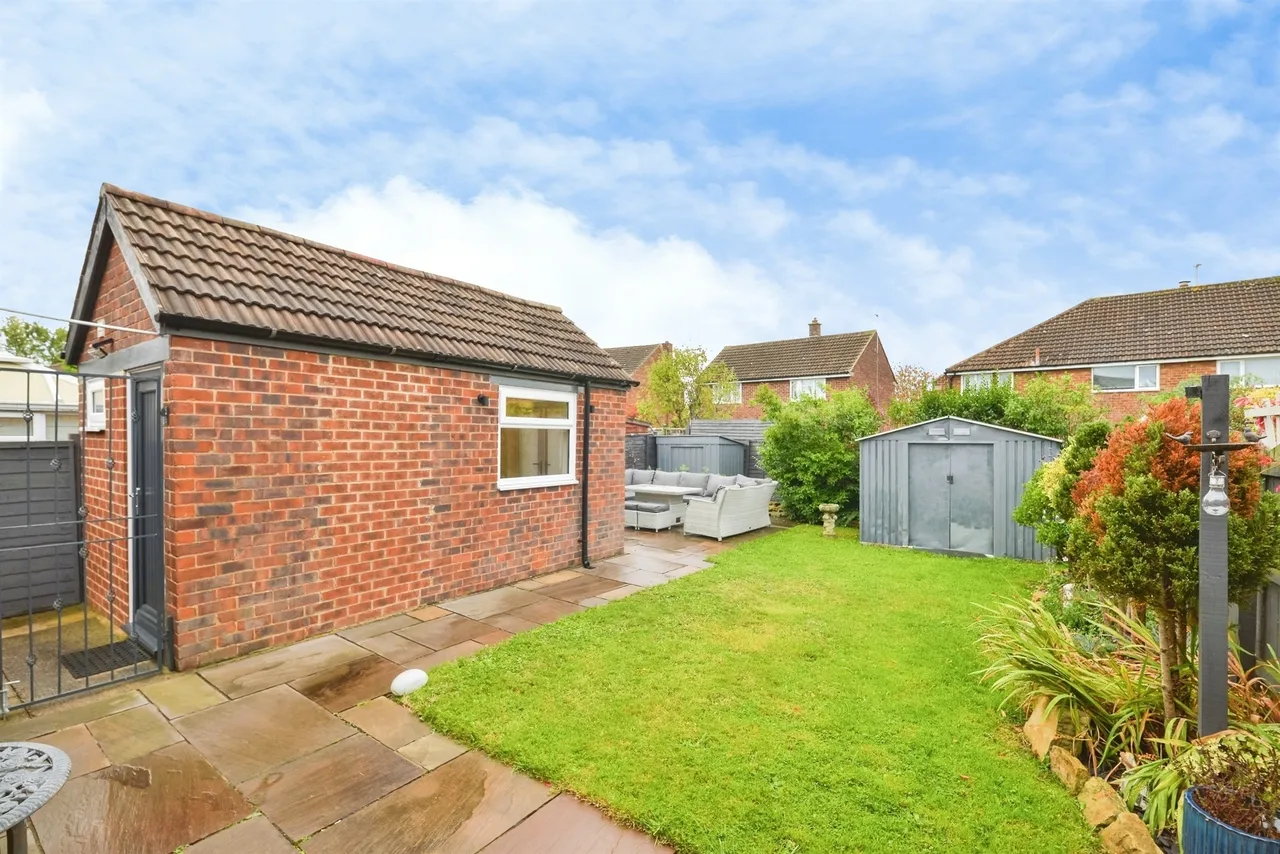 Hampton Close, Nunthorpe, TS7, photo 16