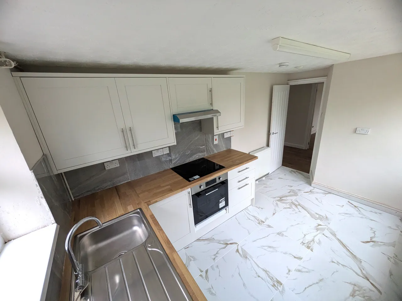 Thurlocks, Tintinhull, BA22, photo 3
