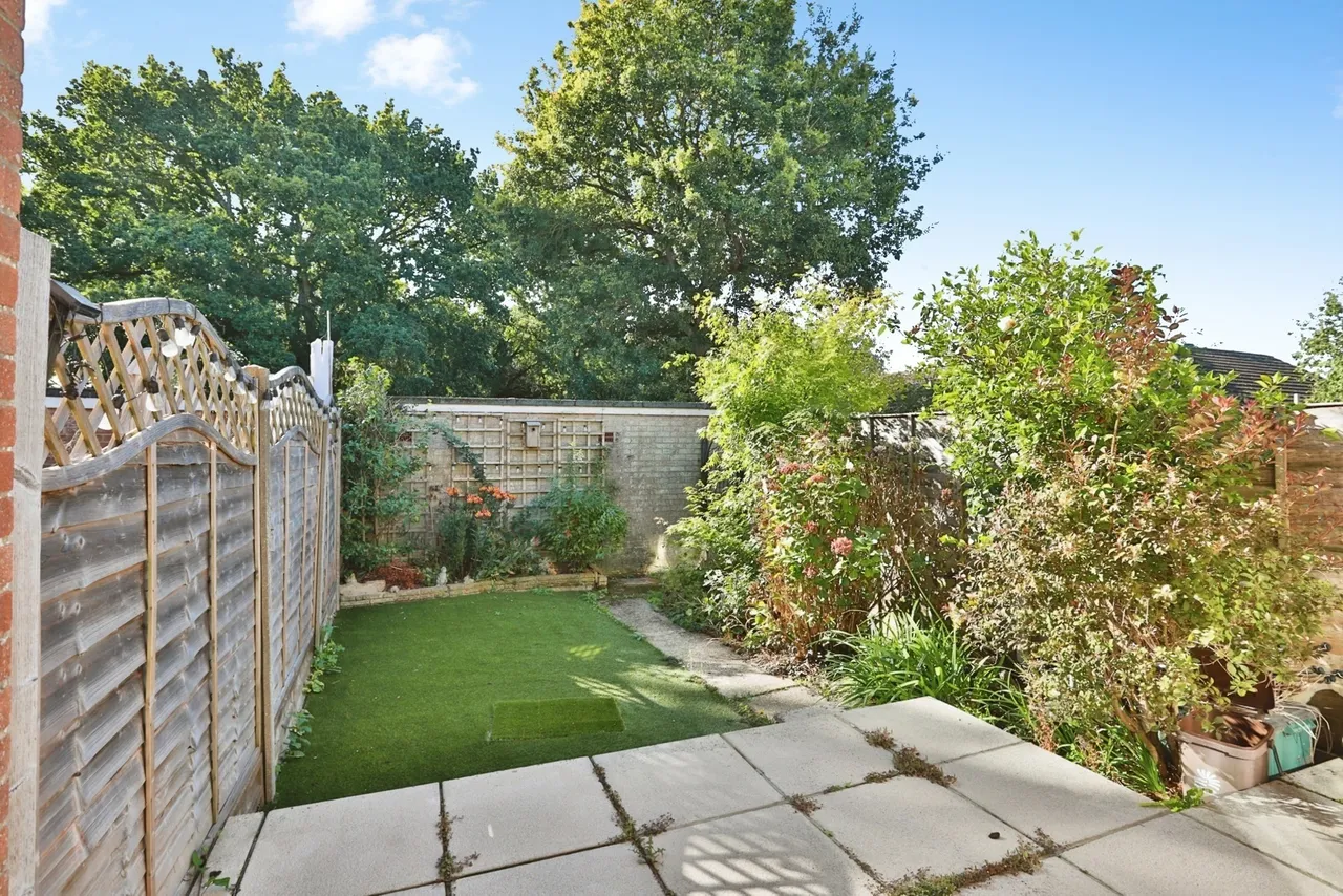 Burnham Road, Burton, BH23, photo 5
