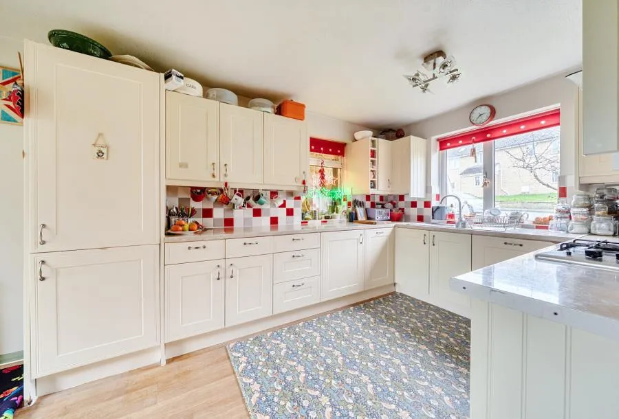 Borough Close, Kings Stanley, GL10, photo 2