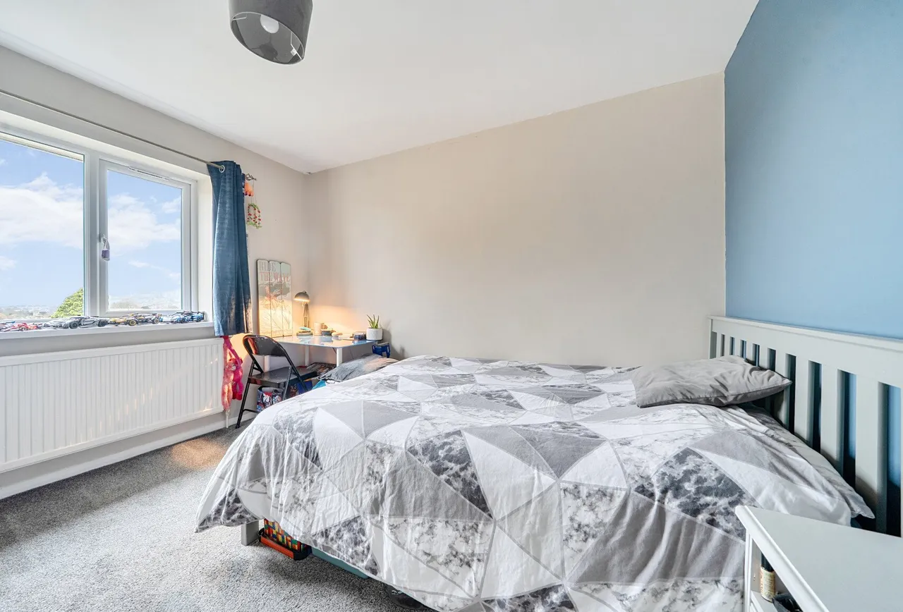 Borough Close, Gloucestershire, Kings Stanley, GL10 3LJ, photo 10