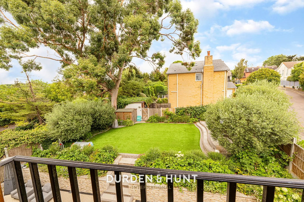 Traps Hill, Loughton, IG10, photo 50