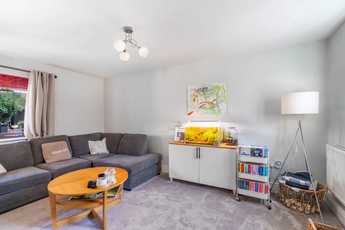 College Farm Court, Fen Drayton, CB24, photo 5