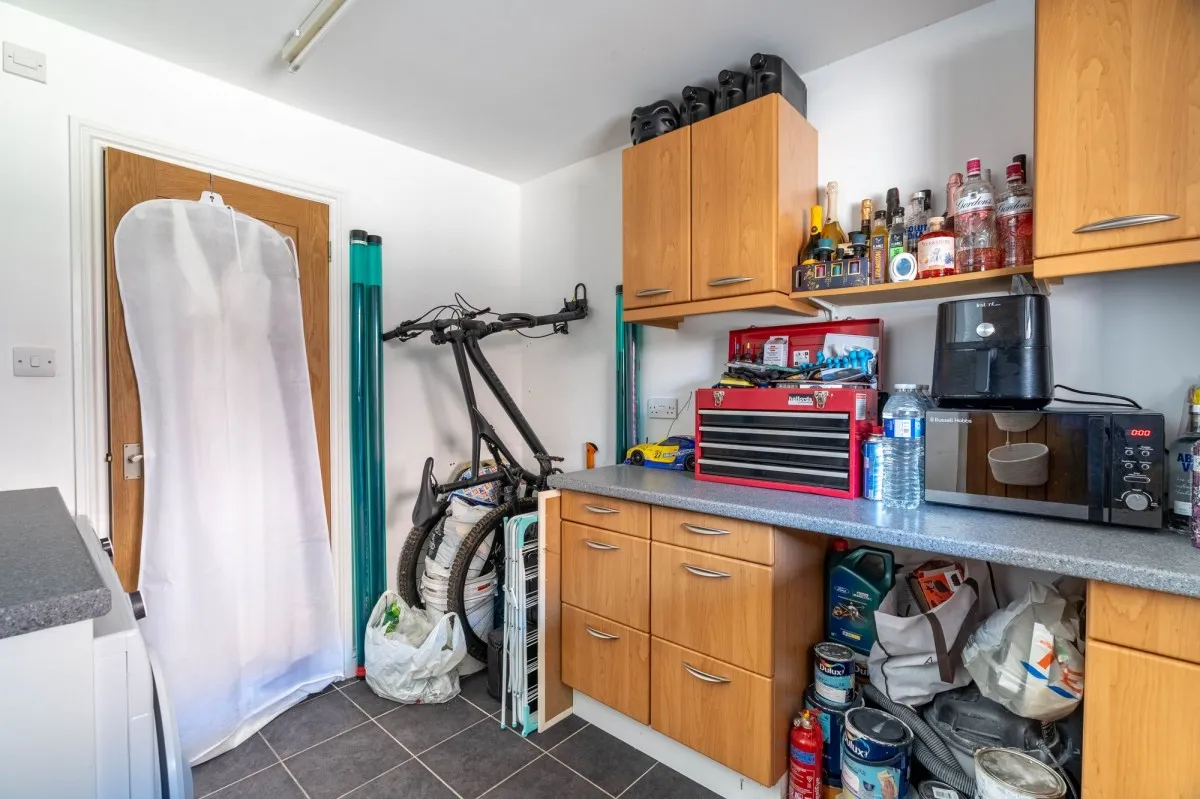 College Farm Court, Fen Drayton, CB24, photo 6