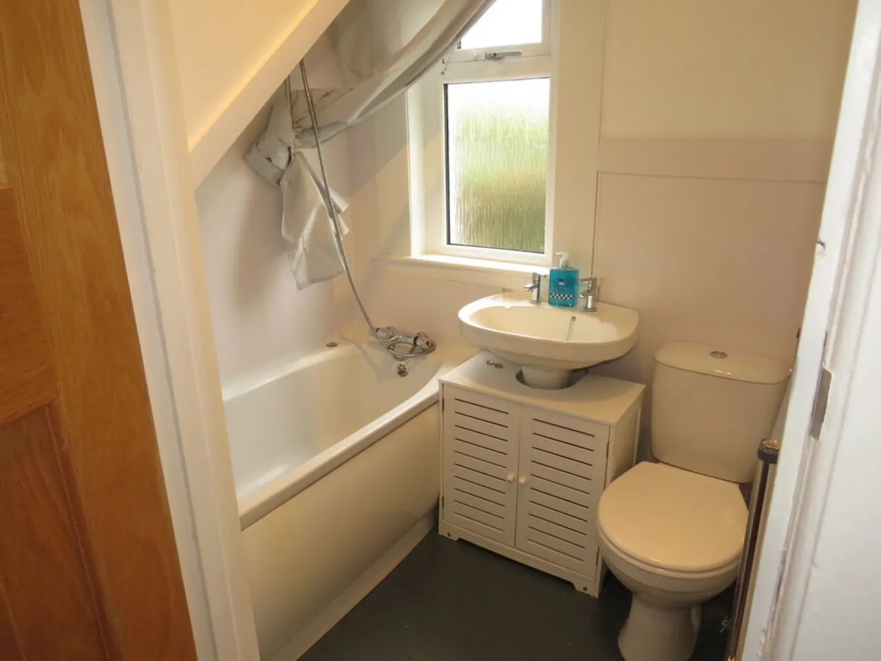 Admiralty Road, Rosyth, photo 7
