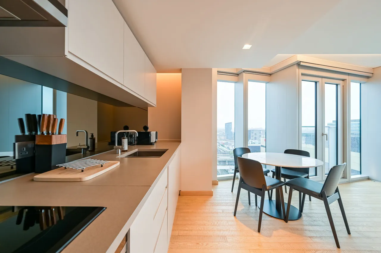 London, E20, photo 19
