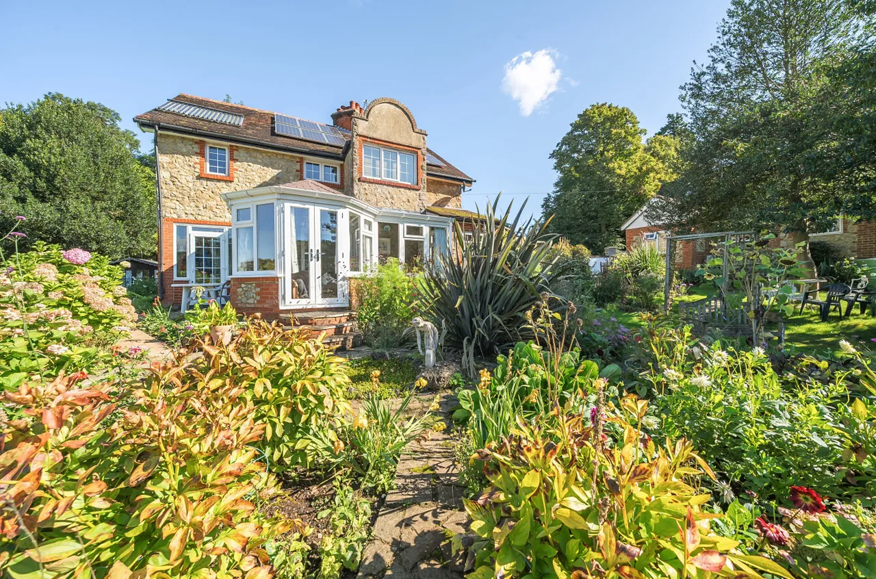 Ewell Lane, Maidstone, ME15, photo 2