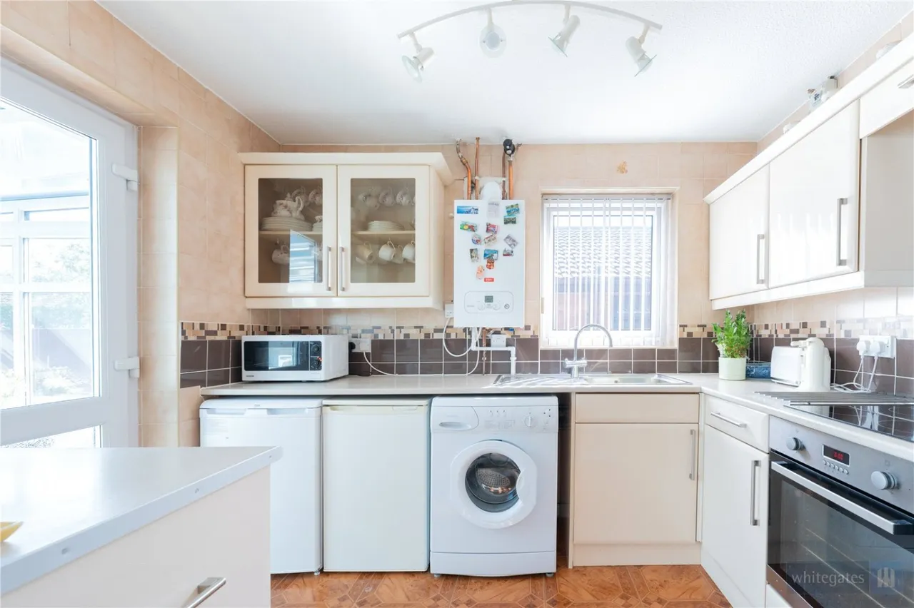 Cheltenham Crescent, Liverpool, L36, photo 9