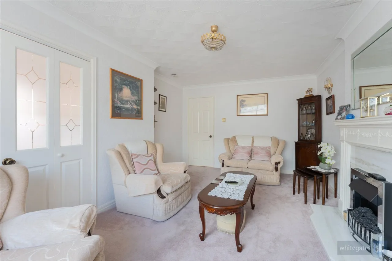 Cheltenham Crescent, Liverpool, L36, photo 4
