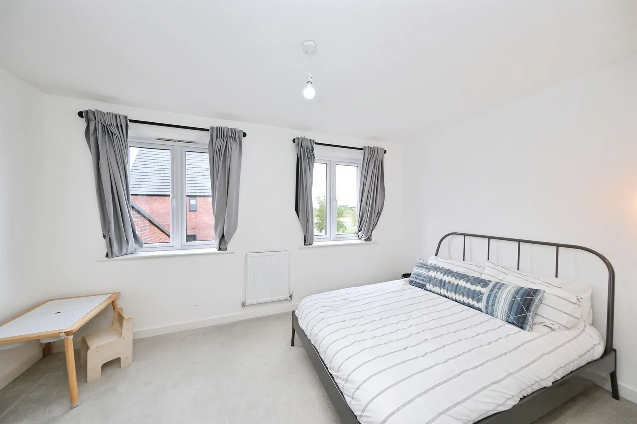 The Avenue, Wingerworth, Chesterfield, photo 7