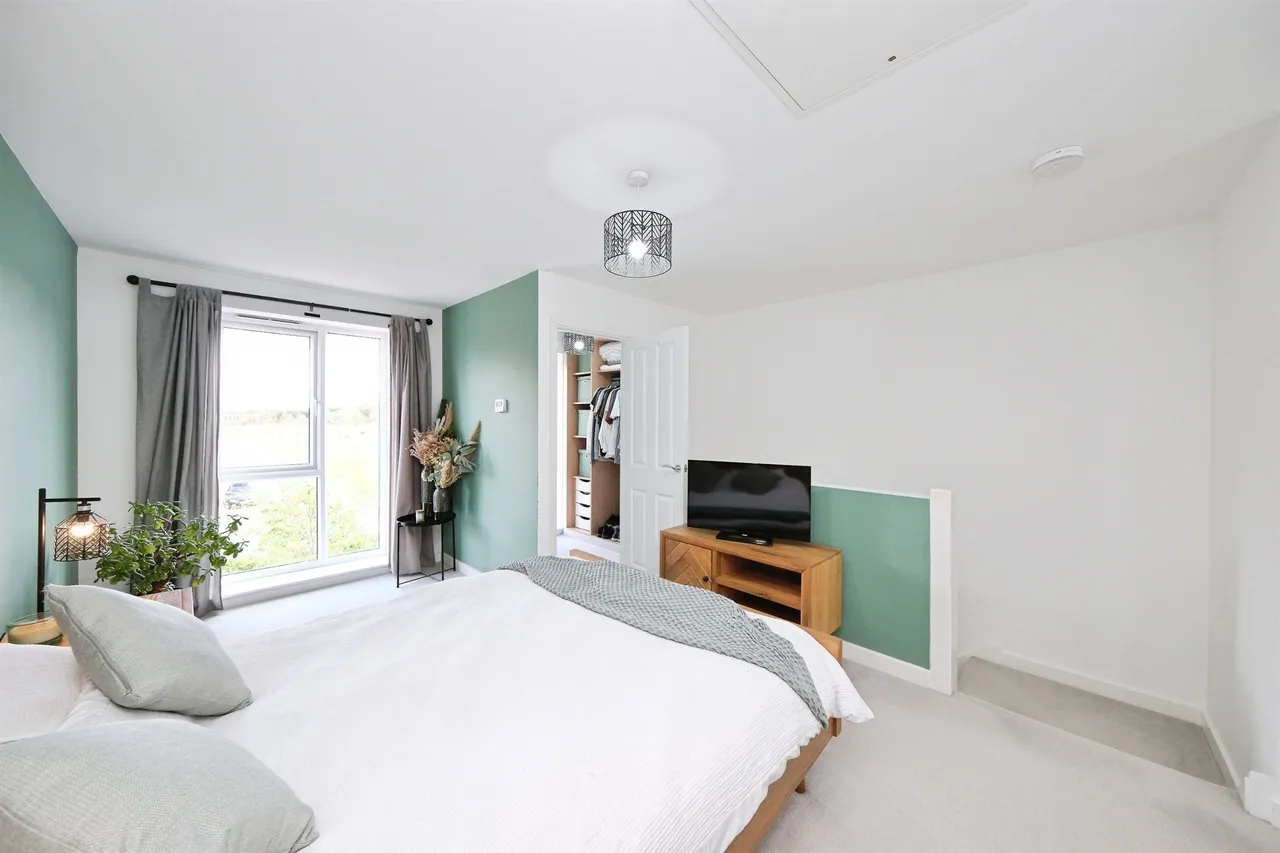 The Avenue, Wingerworth, Chesterfield, photo 12