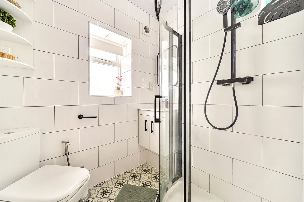 St Philips Road, Surbiton, KT6, photo 10