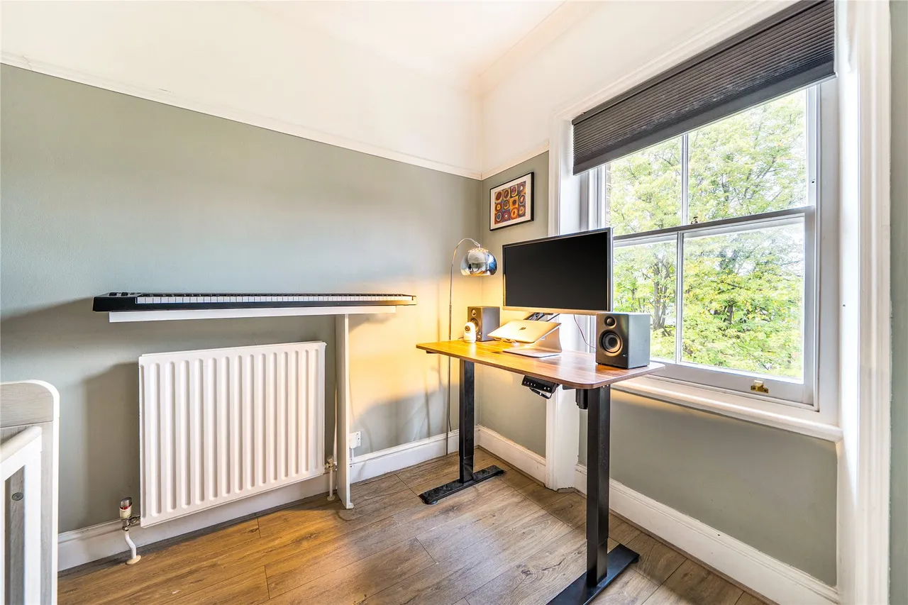 St Philips Road, Surbiton, KT6, photo 9