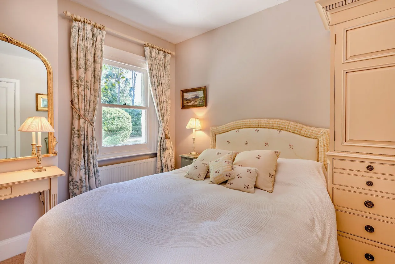 Marley Lane, Haslemere, GU27, photo 19