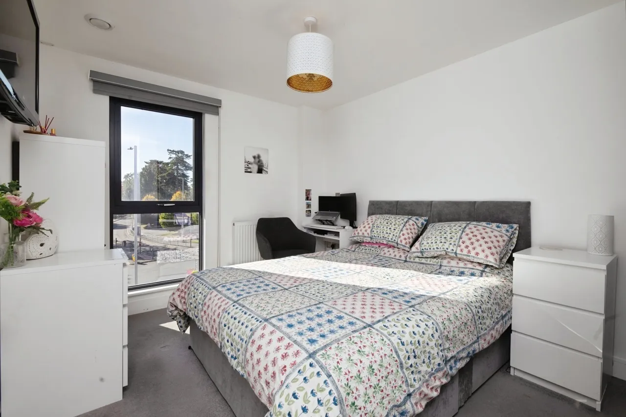 The Broadway, Loughton, Essex, IG10, photo 9