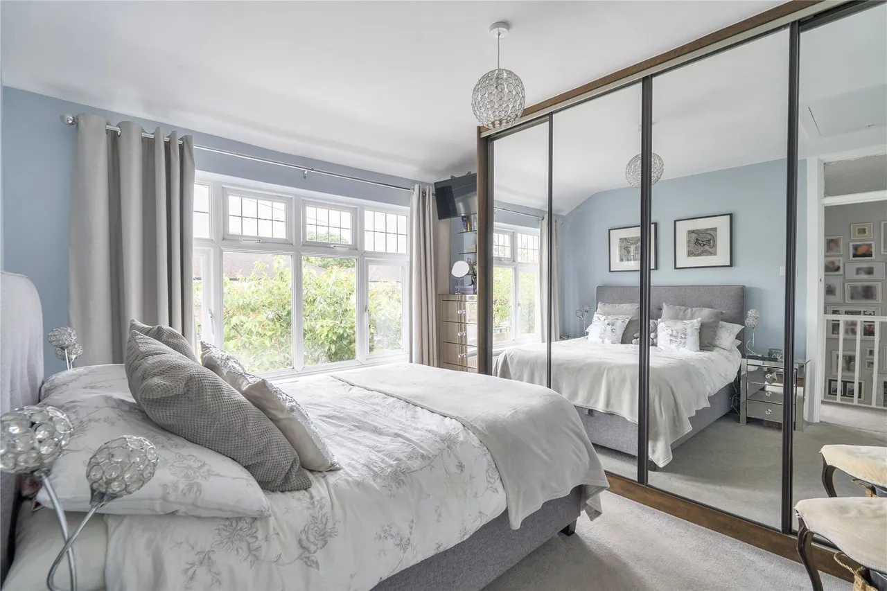 Balmoral Crescent, West Molesey, KT8, photo 15