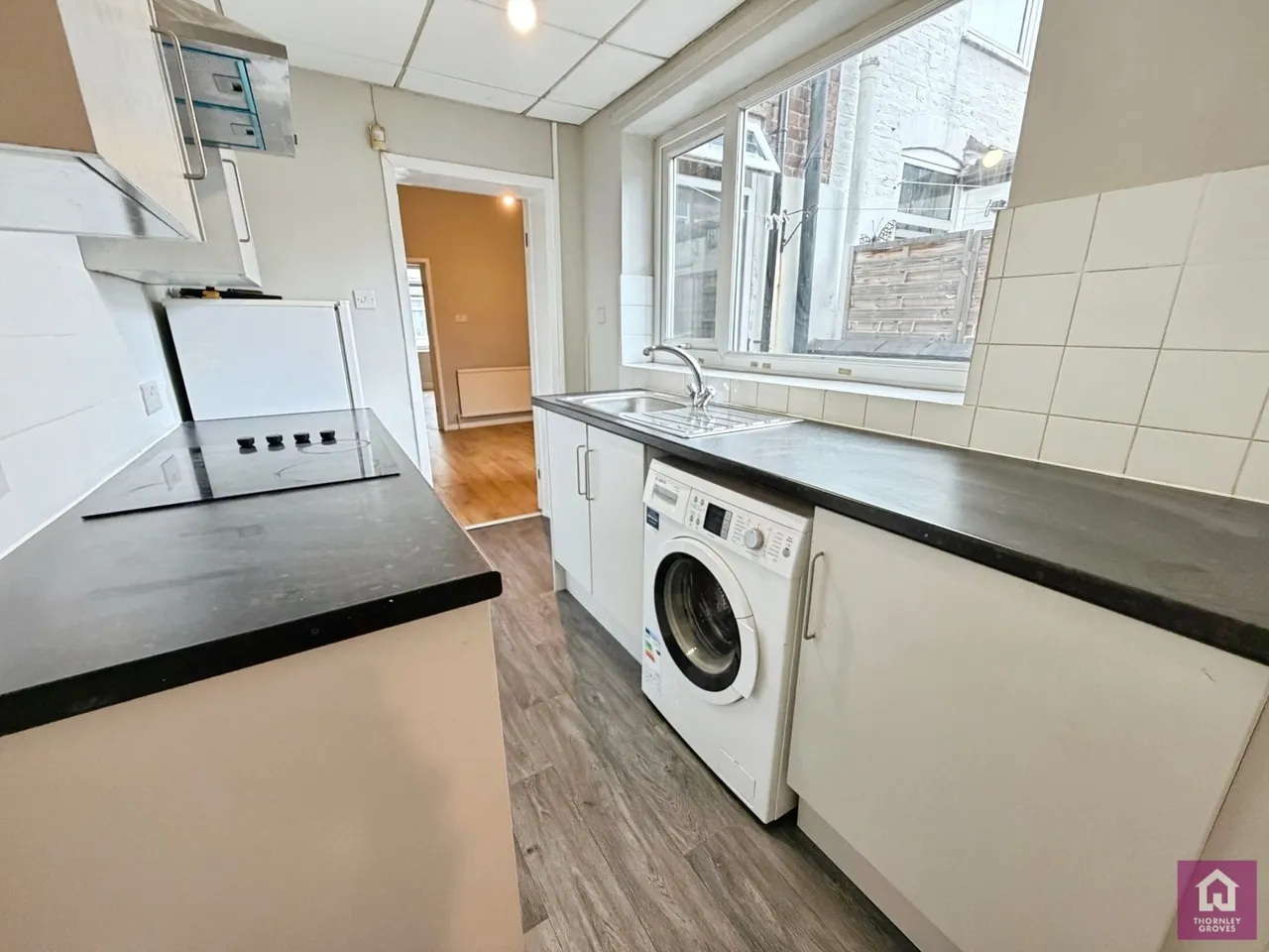 Hyde Grove, Sale, M33, photo 5