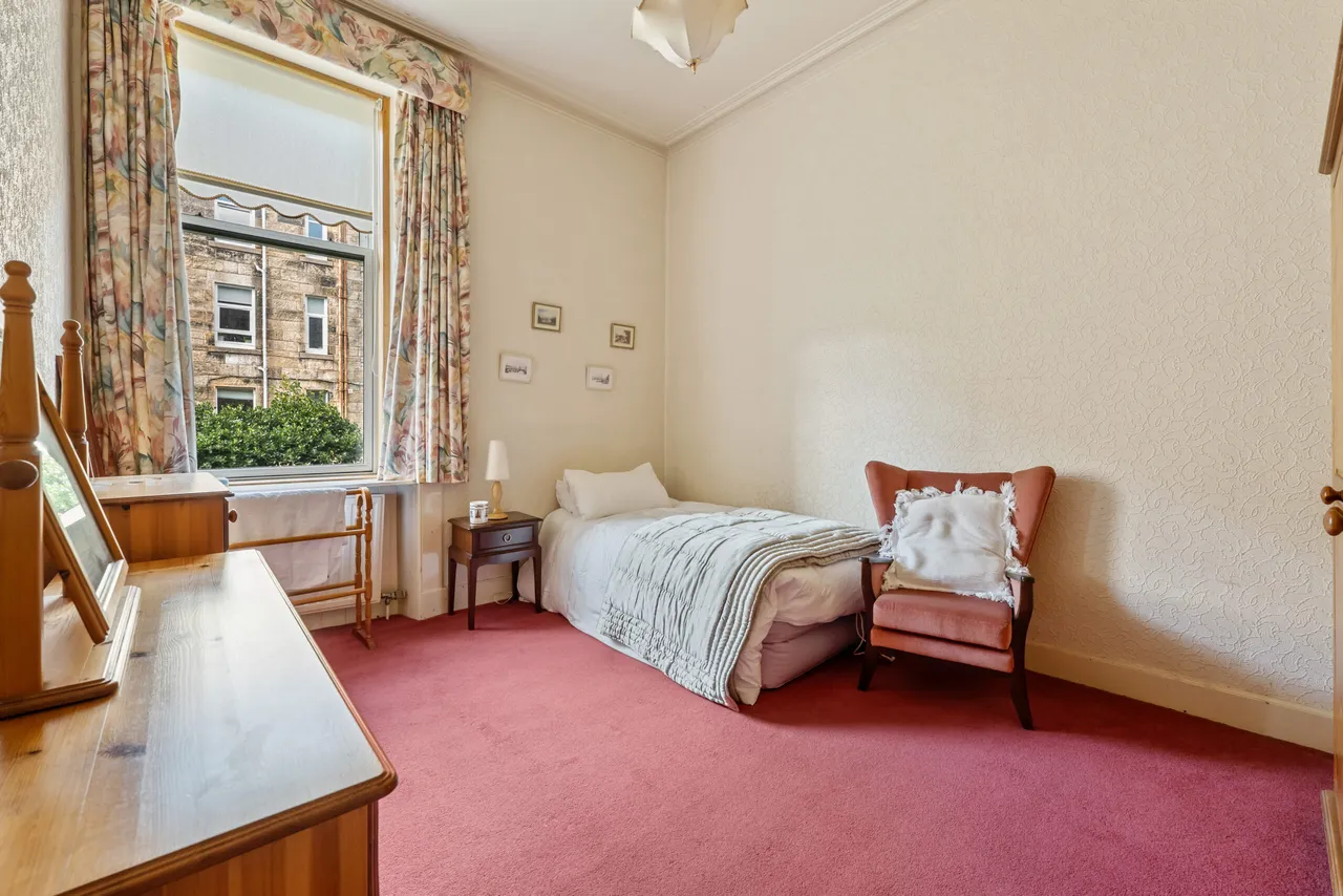 Main Door Flat, 42 Dinmont Road, Shawlands, G41 3UL, photo 9
