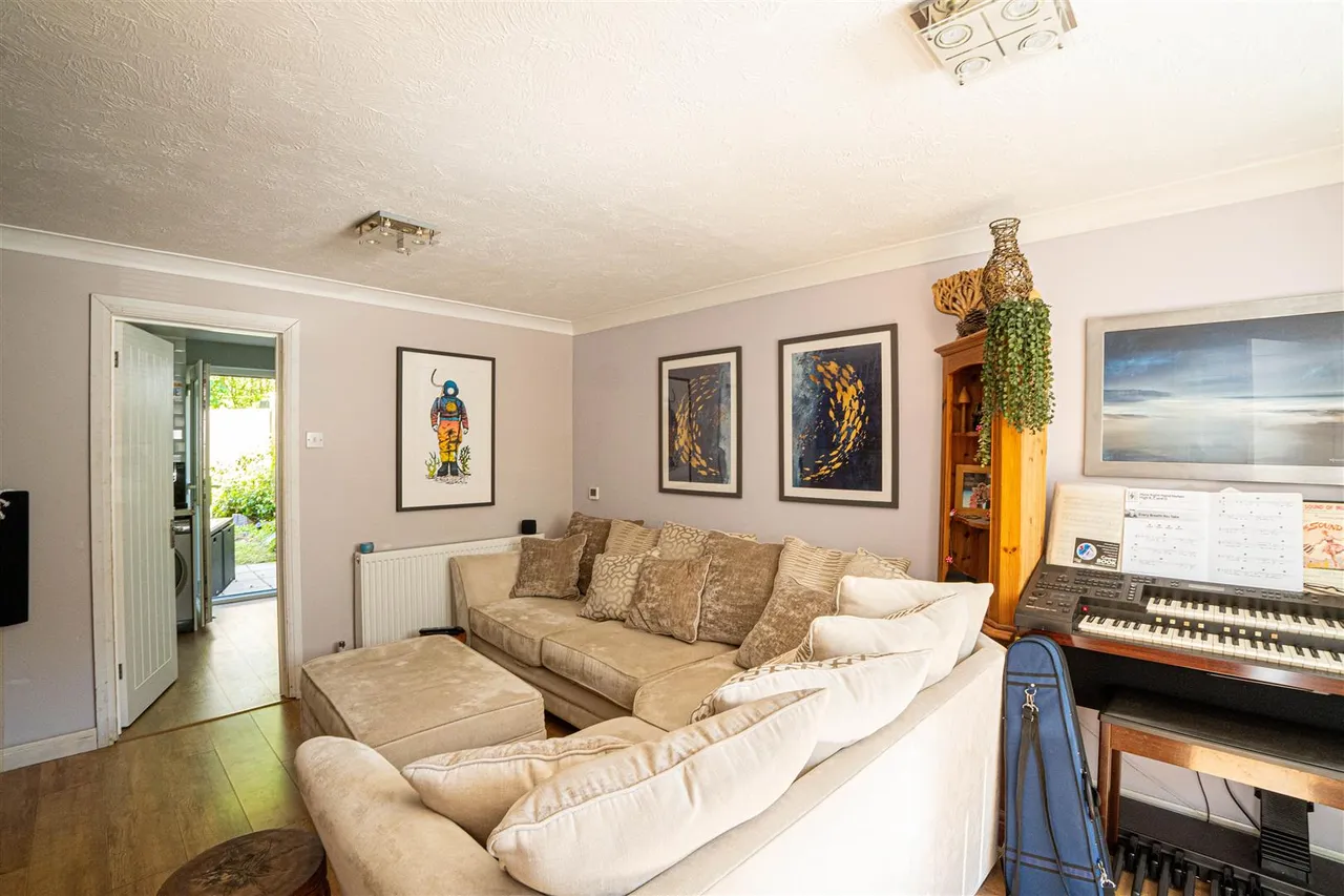 Forge Way, St. Leonards-On-Sea, photo 13
