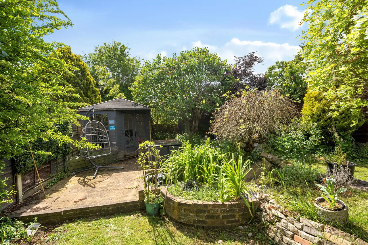 White House Close, Wooburn Green, HP10, photo 10