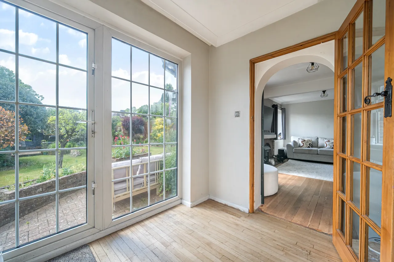 White House Close, Wooburn Green, HP10, photo 5