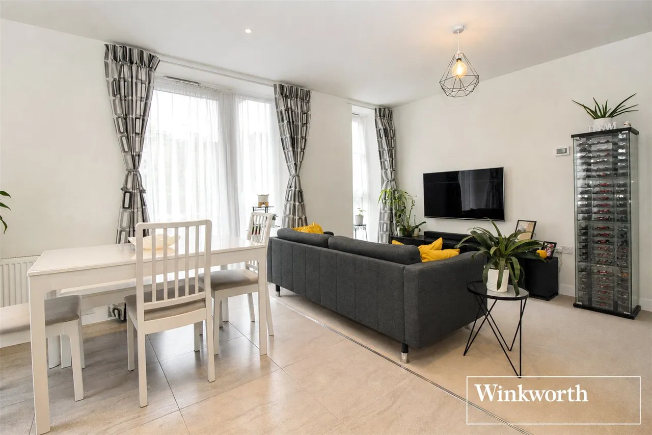 Station Road, Borehamwood, Hertfordshire, WD6, photo 6
