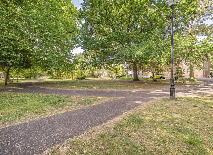 Claremont Road, Surbiton, KT6, photo 7