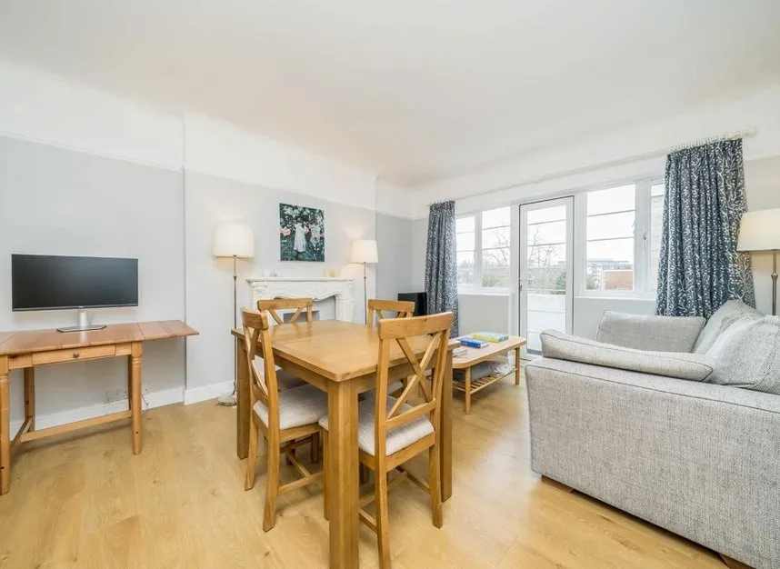Claremont Road, Surbiton, KT6, photo 2