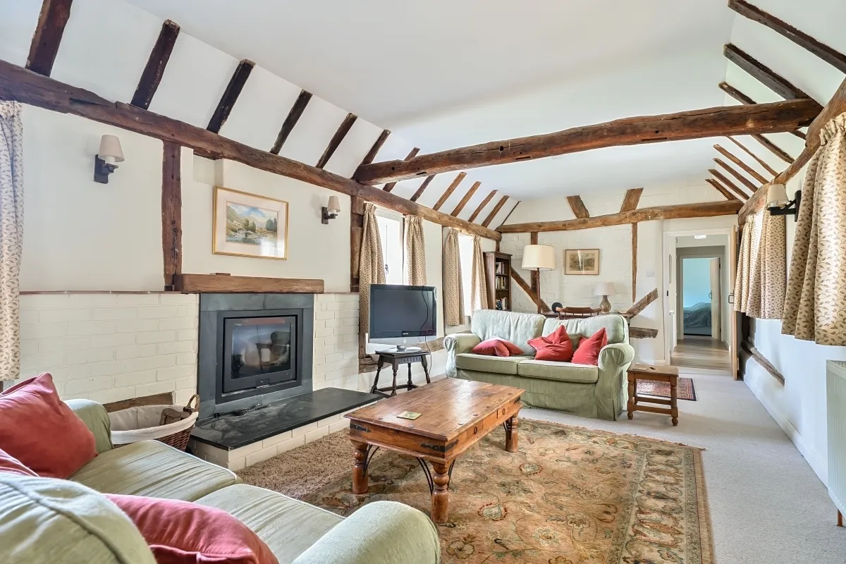 Emms Lane, Brooks Green, RH13, photo 5
