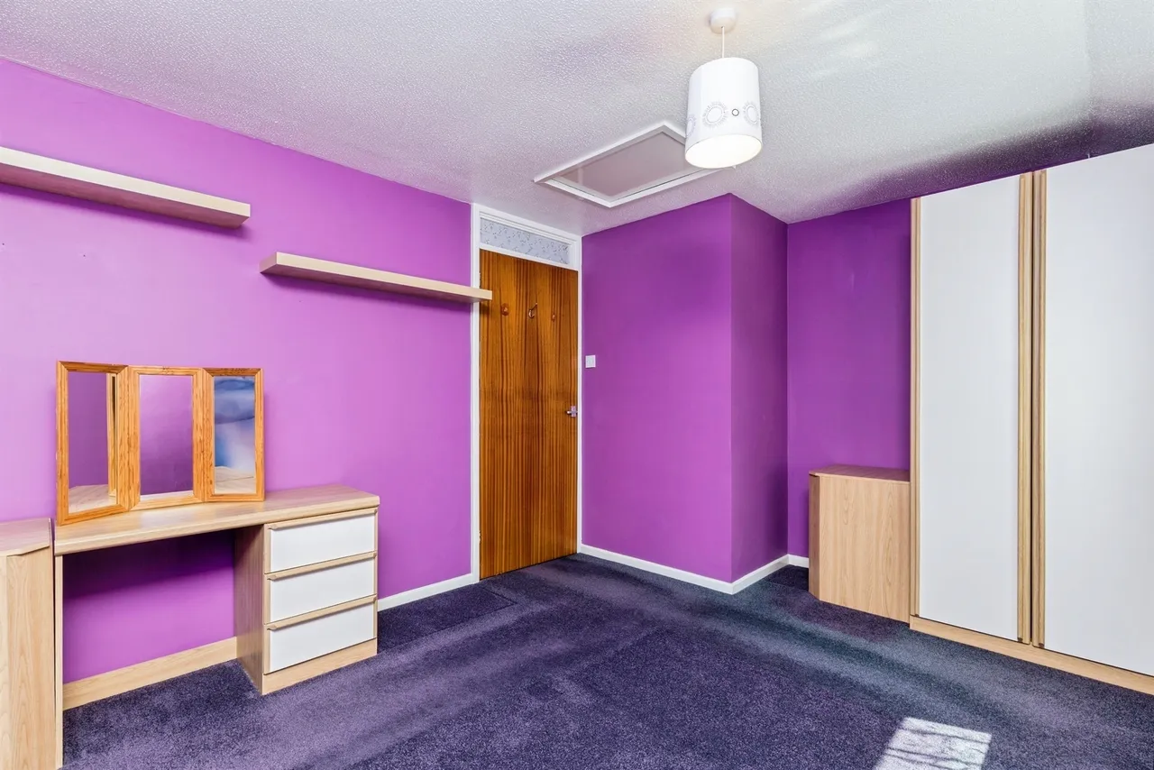Calvin Walk, Crawley, RH11, photo 7