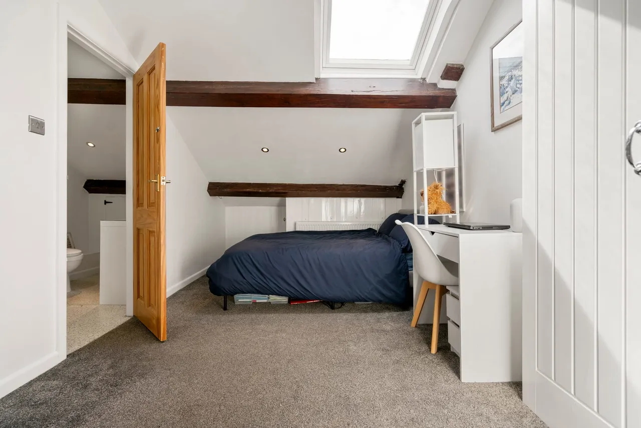 The Royd, Ripponden, HX6, photo 18