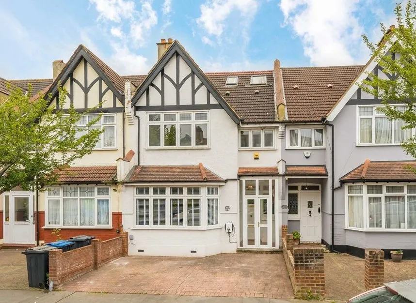 4 bed house for sale — Melrose Avenue, Streatham, SW16