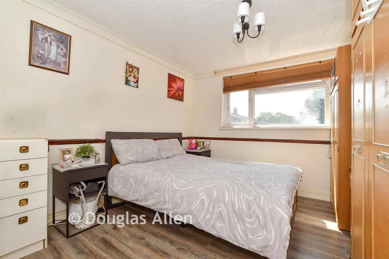 Shepeshall, Basildon, SS15, photo 7
