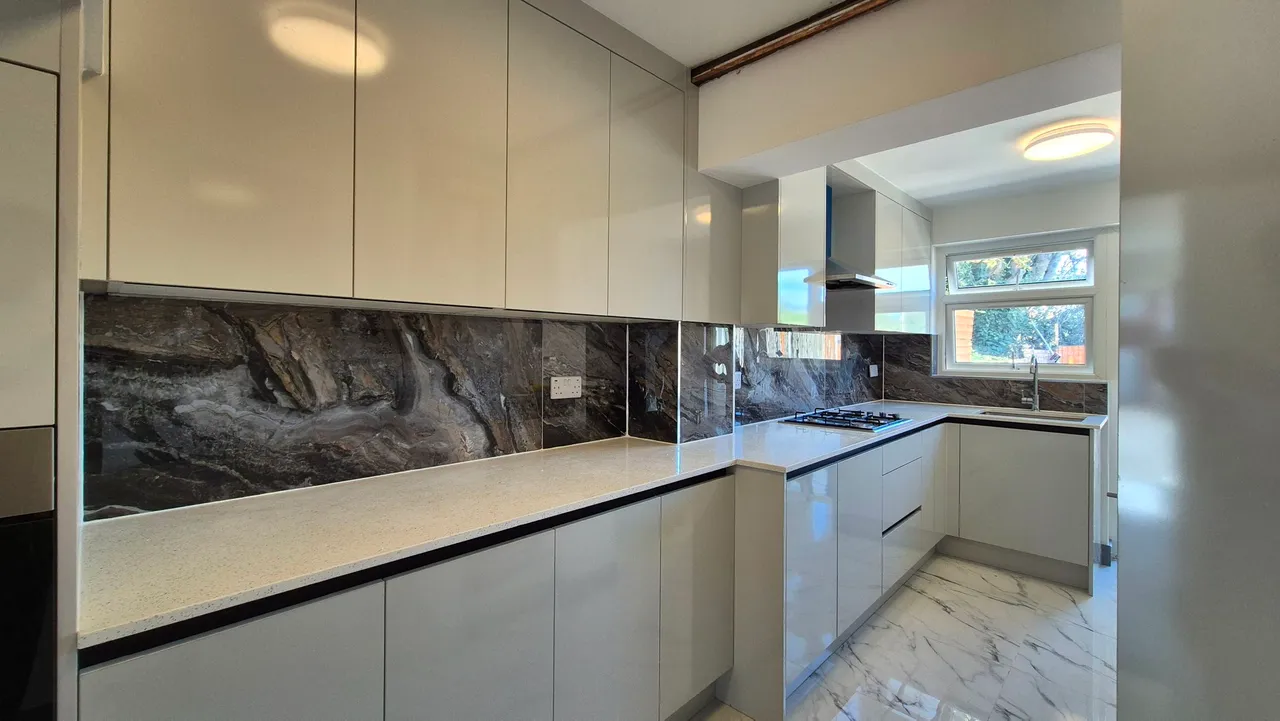 Smallberry Avenue, Isleworth, TW7, photo 11