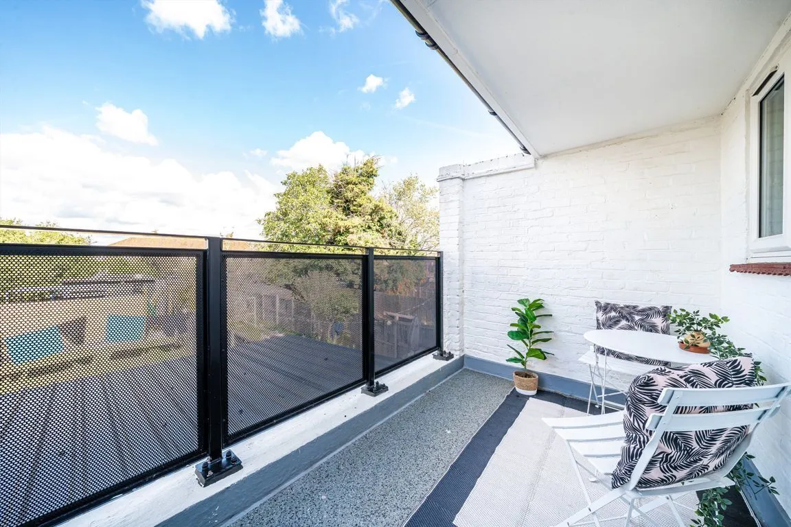 Kennet Road, TW7, photo 7
