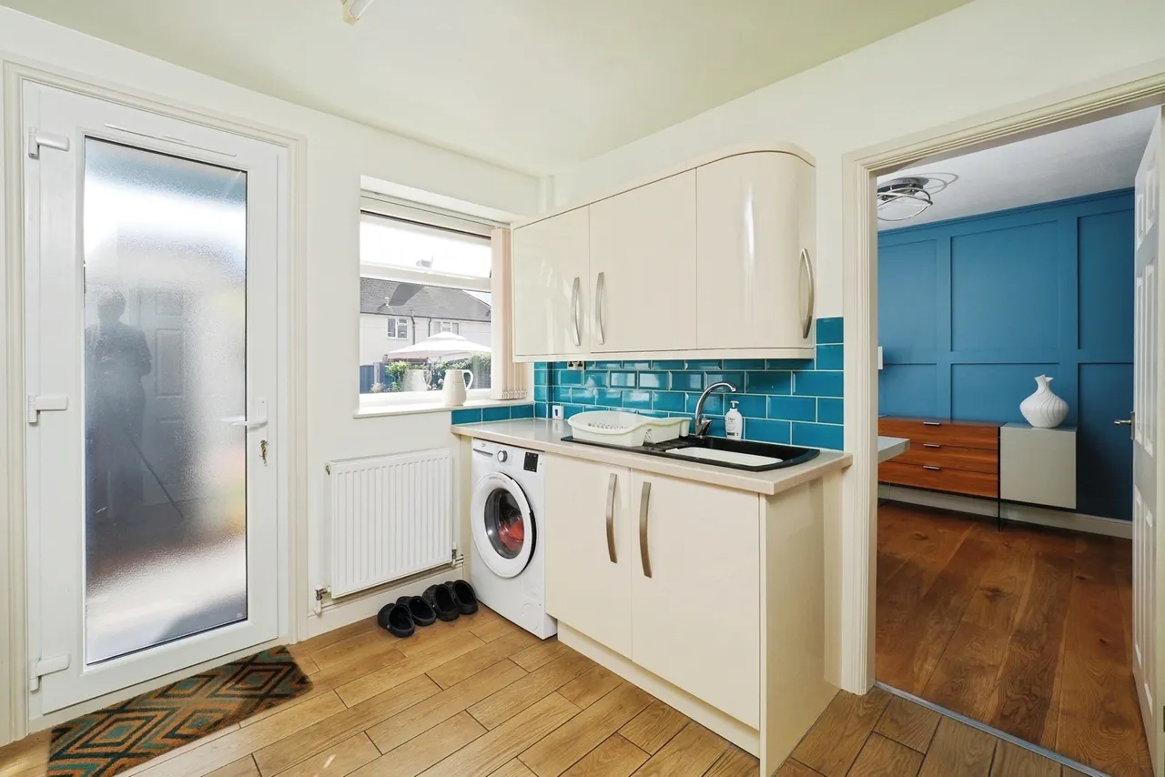 Dovenby Road, Clifton, Nottingham, NG11, photo 8