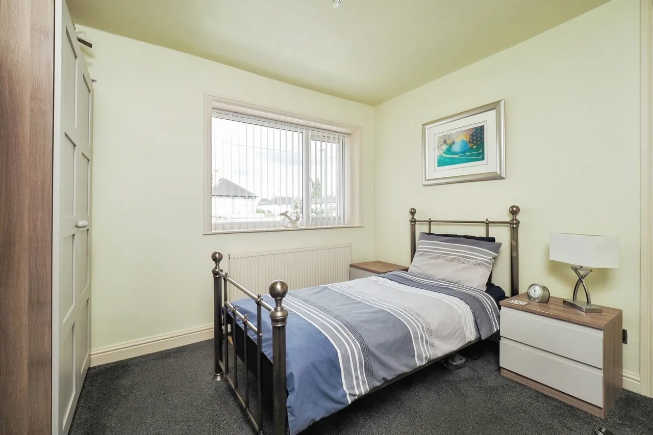 Dovenby Road, Clifton, Nottingham, NG11, photo 14
