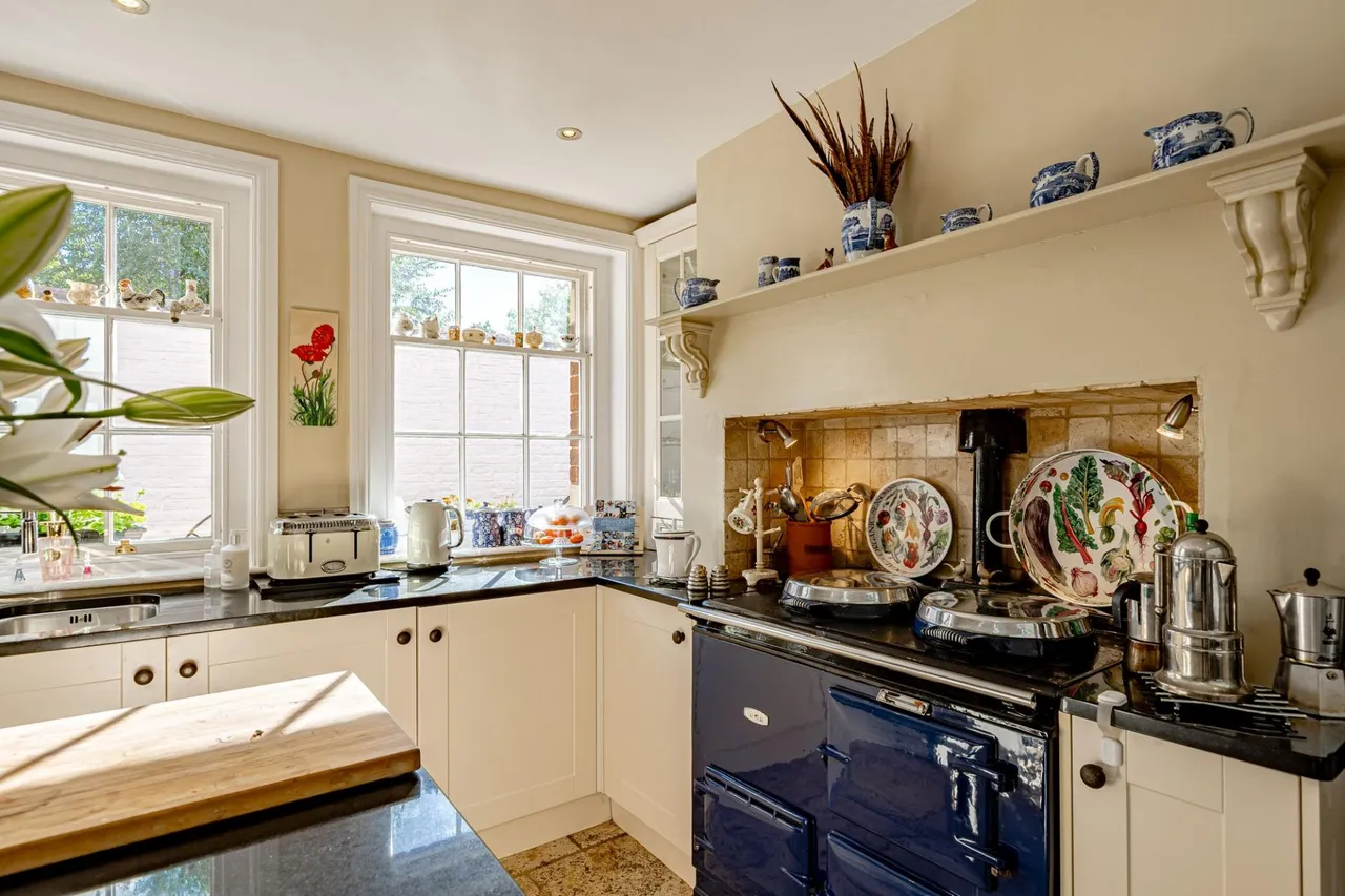 Devonshire Terrace, Carlisle, CA3, photo 12