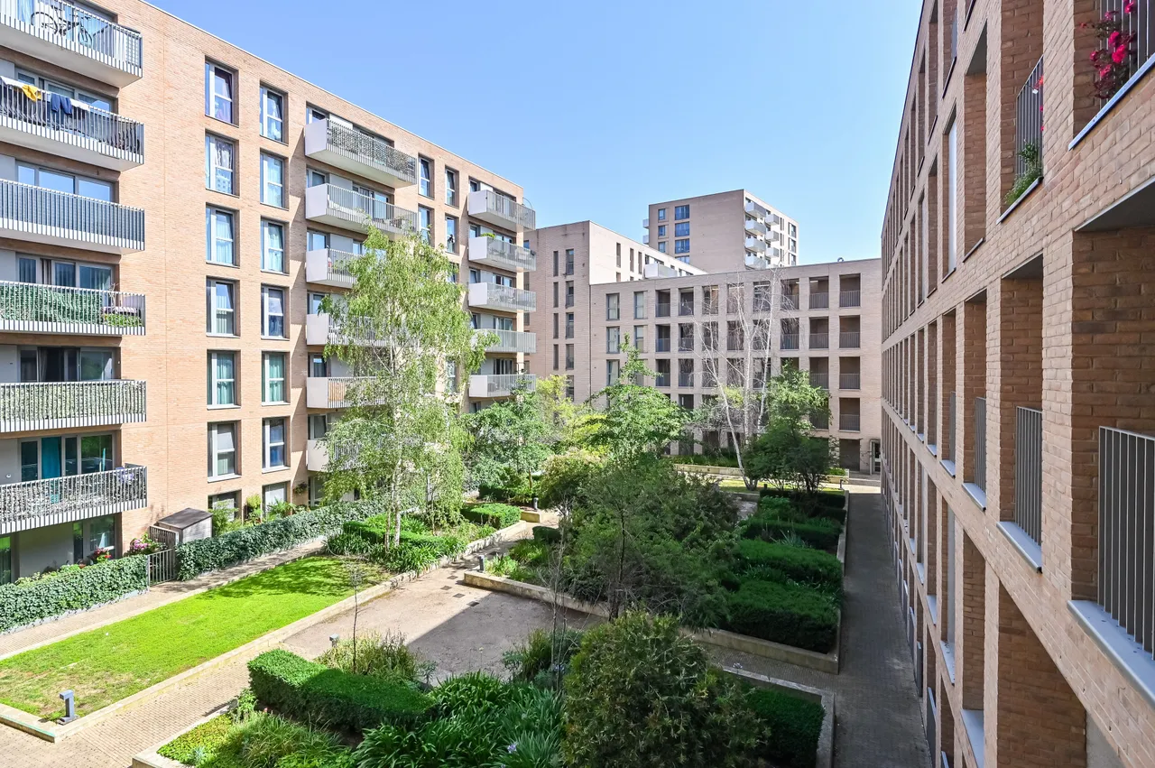 London, E16, photo 11
