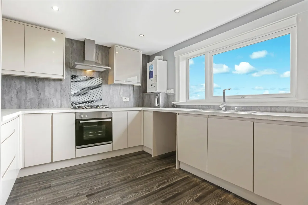Kaimes Avenue, Kirknewton, West Lothian, EH27, photo 2