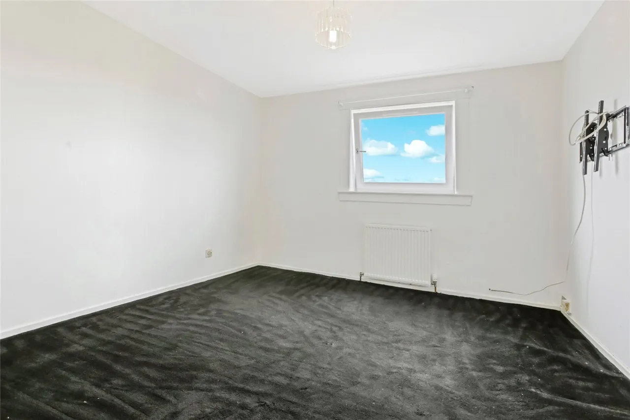 Kaimes Avenue, Kirknewton, West Lothian, EH27, photo 12