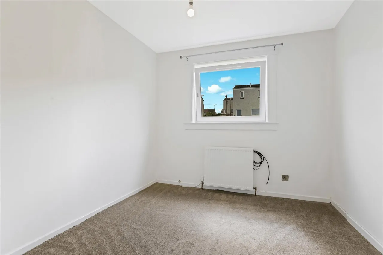 Kaimes Avenue, Kirknewton, West Lothian, EH27, photo 16
