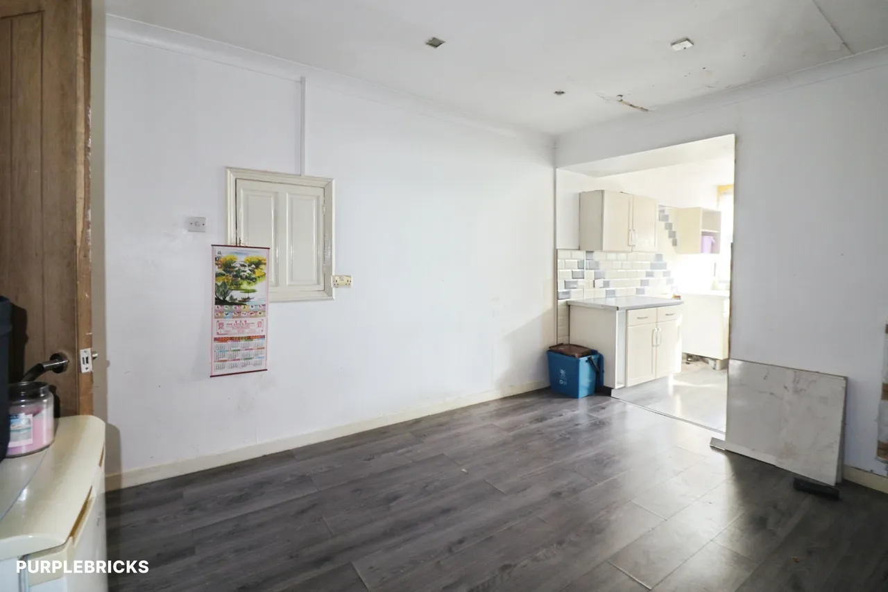 Nevin Crescent, Cardiff, CF3, photo 7