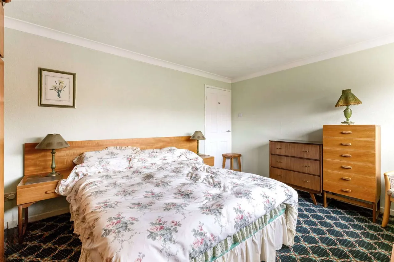 St. Johns Road, Chester, Cheshire, CH4 7AL, photo 7
